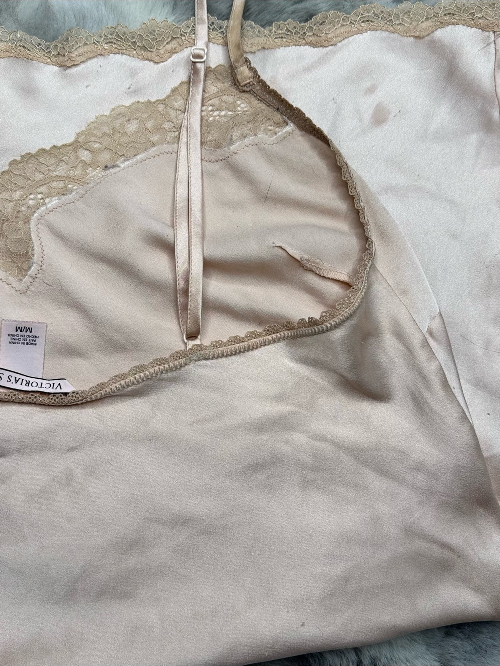 Victoria’s Secret 2016 Champagne Satin Lace Slip Chemise Nightgown M - Picture 15 of 15